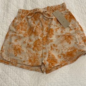 New! Vici orange floral shorts. With tags. Lined linen.